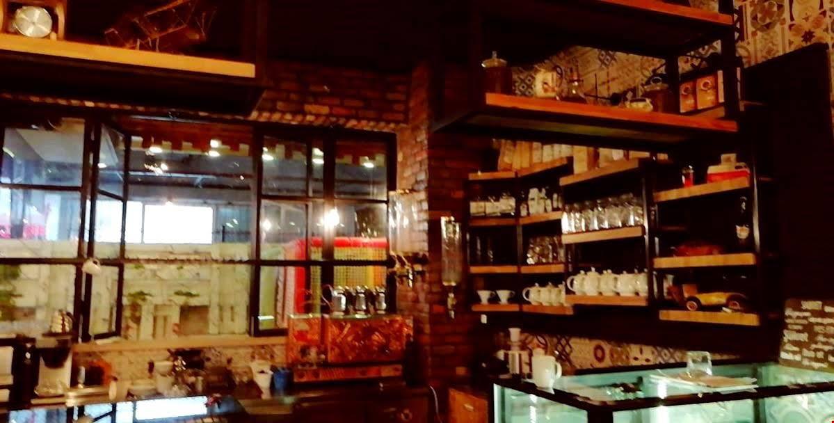 Voswos Garage Coffee Hotel Анталія Екстер'єр фото
