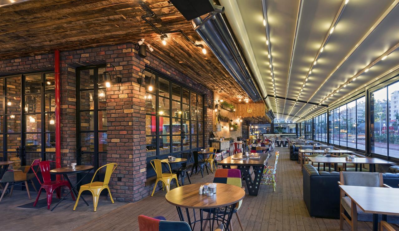 Voswos Garage Coffee Hotel Анталія Екстер'єр фото